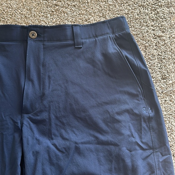Under Armour Men’s Navy Shorts Size 38 - Picture 3 of 5